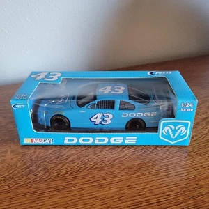Petty Enterprises #43 Vintage 2001 Petty Blue Dodge Team Caliber 1:24 scale - Picture 1 of 10