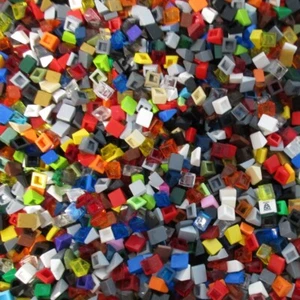 LEGO® Usado - Paquetes de 500g - Pendiente - 54200 - Schrägstein 30 1 x 1 x 2/3 - Imagen 1 de 1