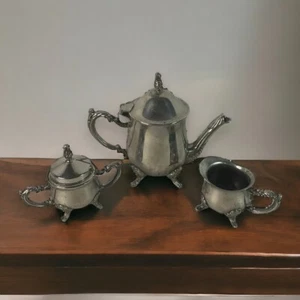 Juego de té enchapado en plata ornamentado miniatura con patas de colección tetera crema azúcar - Imagen 1 de 20