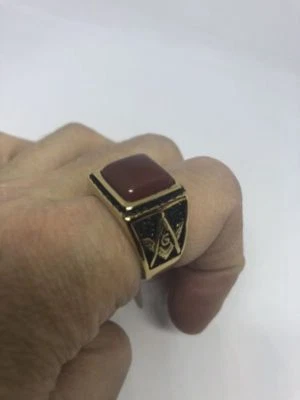 Anillo de cornalina genuina chapada en oro de acero inoxidable talla 9 para hombre Free Mason Foto 1 de 4