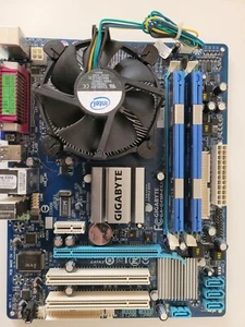 Gigabyte GA-G41M-ES2l System cpu 1333 2GB DDR2 800 Kingston HyperX - Bild 1 von 4
