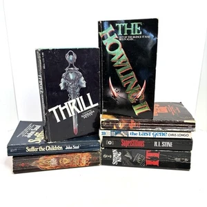 Lot of 8 Vintage Horror Paperback Books The Howling II, IT, Suffer The Children - Picture 1 of 9