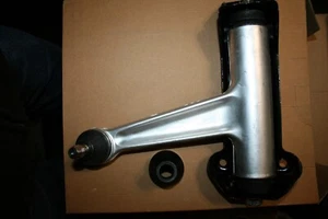 Brazo de control delantero superior izquierdo + kit rótula para Mercedes-Benz CL600 1998-1999 - Imagen 1 de 6