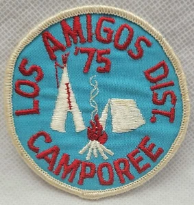 Parche de tela vintage BSA 1975 Boy Scouts of America Los Amigos distrito camporee - Imagen 1 de 4