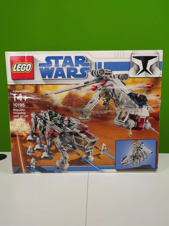 Lego Star Wars: The Clone Wars: Republic Dropship con AT-OT 10195 - NUEVO Foto 1 de 4