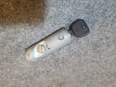 Interruptor de encendido vaso Neiman bloqueo de dirección BMW E3 E9 E12 + 3 llaves 36.106.1 OEM Foto 1 de 4