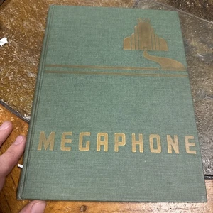 Megafono Annuario Liceo 1939 Waukesha Wi Con Firme - Foto 1 di 22