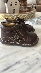 Rilo Baby Walking Shoes - Picture 1 of 6