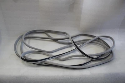 2001 2002 2003 2004 2005 MERCEDES C240 W203 ДВЕРИ КОСЯК УПЛОТНЕНИЯ ПОГОДНЫЕ ПОЛОСКИ СЕДАН - Изображение 1 из 4