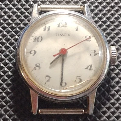 Timex Watch Movement case ref 1005008074 watch movement parts repairs - Image 1 of 3
