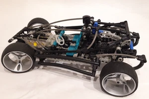 LEGO Technic 8428 Supersonic mit Funktion 6Zyl Motor u. Lenkung in OVP - Bild 1 von 13