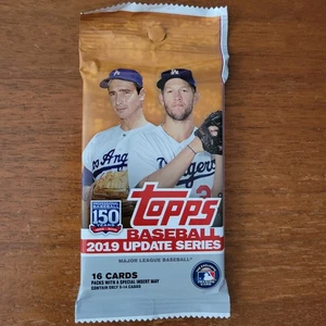 2019 Topps Update Series Retail Pack Look4 Vladdy Jr, Tatis Jr,Alonso,Riley RC's - Picture 1 of 7