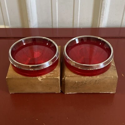 1958 STUDEBAKER COMMANDER TAIL LIGHT LENS WITH RING - Image 1 of 4