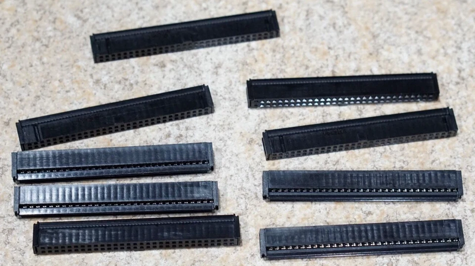 Lot Of (9) Thomas & Betts 60 POS IDS SPT SR IDC Connector Model 636-6041 - Image 1 of 1