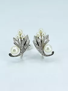 Art Deco Engraved Akoya Cultured Pearl Sterling Silver Screwback Earrings Vtg - Picture 1 of 4