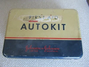 Vintage Johnson & Johnson Emergency First Aid AutoKit Metal Box for a Your Car - Picture 1 of 8