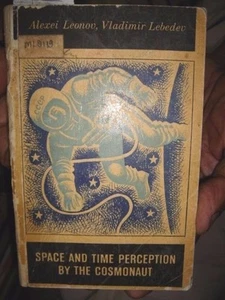 INDIA - PERCEPCIÓN DEL ESPACIO Y EL TIEMPO DEL COSMONAUTA ALEXEI LEONOV 1971 ESPEJO - Imagen 1 de 7