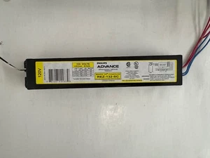 10 Stück Advance Mark 10 REZ-132-SC dimmbares Leuchtstofflampen-Vorschaltgerät 120 V für (1) T8 - Bild 1 von 3