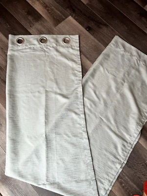 Panel de cortina superior con ojal azul texturizado 40 x 84 (*34) Foto 1 de 4