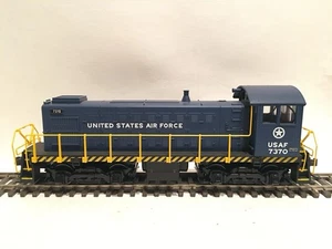 HO Atlas United States Air Force Alco S-1 Switcher Diesel Locomotive USAF #7370 - Picture 1 of 8