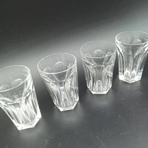 BACCARAT - 4 PETITS VERRES GOBELETS EN CRISTAL Modèle HARCOURT  - Foto 1 di 14