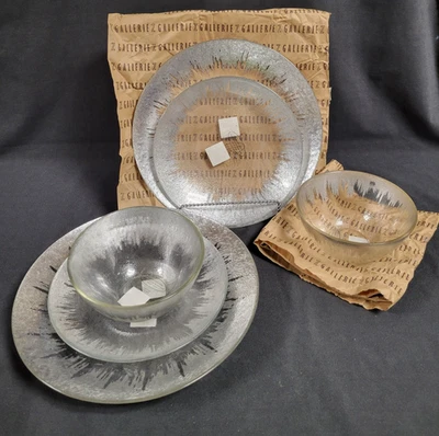 Vajilla Solaris decorativa Z Gallerie - 2 juegos platos de cena, ensalada y cuencos nuevos con etiquetas Foto 1 de 4