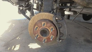 Spindle Knuckle Front CHEVY AVALANCHE 1500 Left 02 03 04 05 06 - Picture 1 of 2