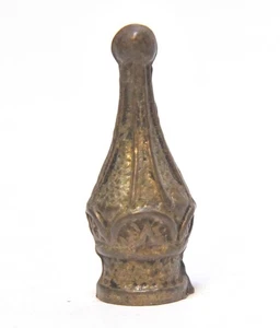 VINTAGE BRASS.DECORATIVE LAMP FINIAL 3/8 THREAD - Picture 1 of 3