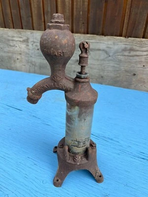 Herramienta Bomba Agua Hierro Fundido 19" De Colección Gran CILINDRO CROMADO ANTIGUO Decoración Jardín Foto 1 de 4