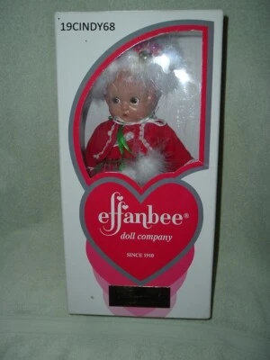 13 INCH HARD VINYL EFFANBEE DOLL "HOLIDAY PATSY 2000" WITH CERTIFICATE IN BOX  - Image 1 of 4