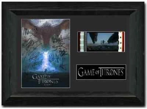 Game of Thrones Stunning Cast Signed 35 mm Film Cell Display Framed S11 + COA - Foto 1 di 3
