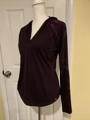 Camisa con capucha Mountain Hardwear para mujer talla M cuello en V talla pequeña L/S color vino Foto 1 de 4