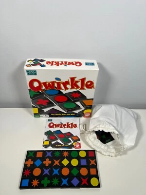 Qwirkle Mix & Match Wooden Tile Game - Mindware Games 2013 - 100% Complete - VGC - Image 1 of 4