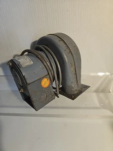 Model NA- 400 filter ventilator - Picture 1 of 7