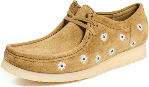 Clarks Men's Wallabee Oxford, Black - Picture 1 of 18