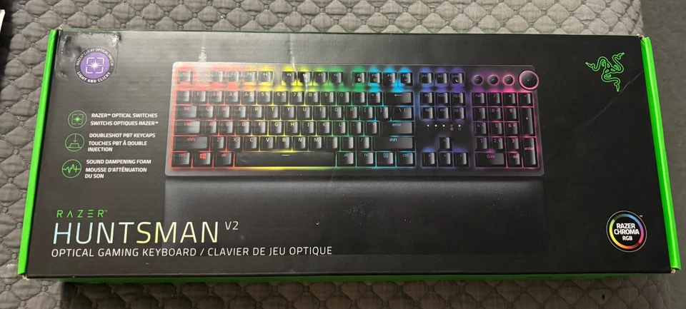 Razer - Huntsman V2 Full Size Wired Optical Purple Clicky Switch Gaming Keybo... - Image 1 of 1
