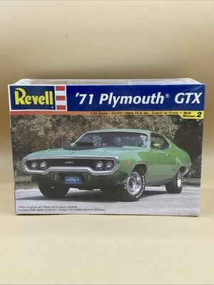 Revell '71 Plymouth GTX Model Kit 1:24 Scale 85-2166 - Factory Sealed - Image 1 of 4