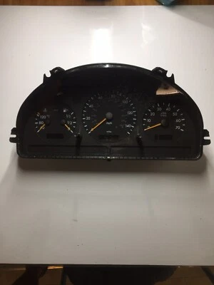 02-05 W163 Mercedes Benz Ml320 Ml430 Ml500 Ml350 Cluster Odometer Speedometer - Image 1 of 4