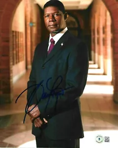 DENNIS HAYSBERT AUTOGRAPHED 24 BAS COA 8X10 PHOTO - Picture 1 of 1