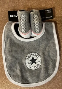 Converse Boy Newborn Bib & Booties Set Grey 0-6 Months New - Picture 1 of 6