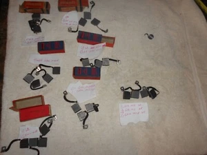 VINTAGE AUTOLITE GENERATOR BRUSH SET LOT AUTOMOTIVE AUTOMOBILE CAR REPAIR LOOK - Picture 1 of 14