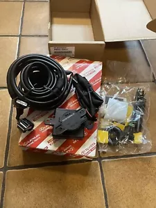 GENUINE TOYOTA YARIS Not All Models TPA Rear Main Kit PW501 0D011 - Picture 1 of 9