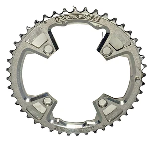 Plato de bicicleta de montaña (RaceFace) 44T 4 pernos 9 velocidades 104 mm BCD plateado - usado - Imagen 1 de 3