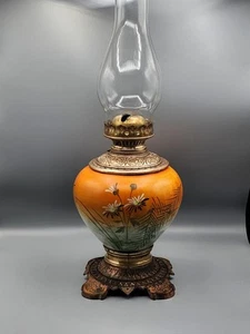 ANTICA LAMPADA AD OLIO VITTORIANA GWTW CON GRANDE VASO DIPINTO A MANO - Foto 1 di 23