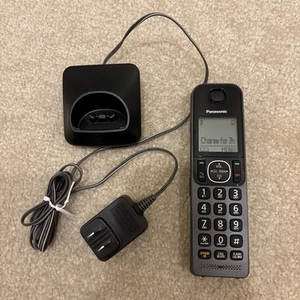 Panasonic Black Cordless Phone KX-TGFA30C with Charging Dock PNLC1040 - Picture 1 of 13