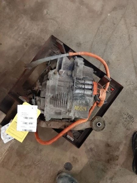 Engine / Motor LEXUS Electric Rear 4WD VIN C 5th Digit Hybrid 2006-2016 RX400H Foto 1 de 4