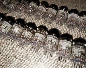 5pcs 6N2P-V ~ 12AX7, ECC83 Double Triode Soviet Tube SILVER ANODE 1960's NEW - Picture 1 of 4