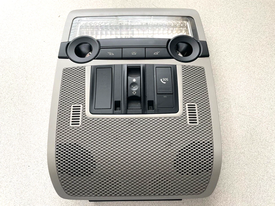 2007-2013 BMW X5 3.0Si E70 ~ FRONT ROOF DOME LIGHT SWITCH ~ 61319225942 - Image 1 of 4