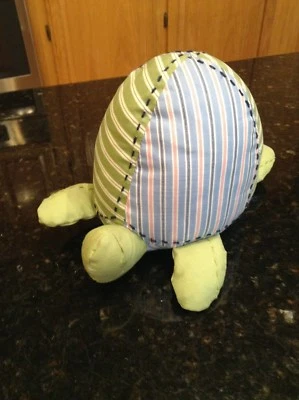 PBK Pottery Barn Niños Azul Niño Rayas Tortuga Peluche Cosido Juguete de Peluche Bebé Foto 1 de 4
