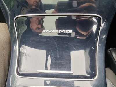 CUBIERTA TAPA PORTAVASOS AMG MERCEDES-BENZ C63 W205 2015-2021 Foto 1 de 3